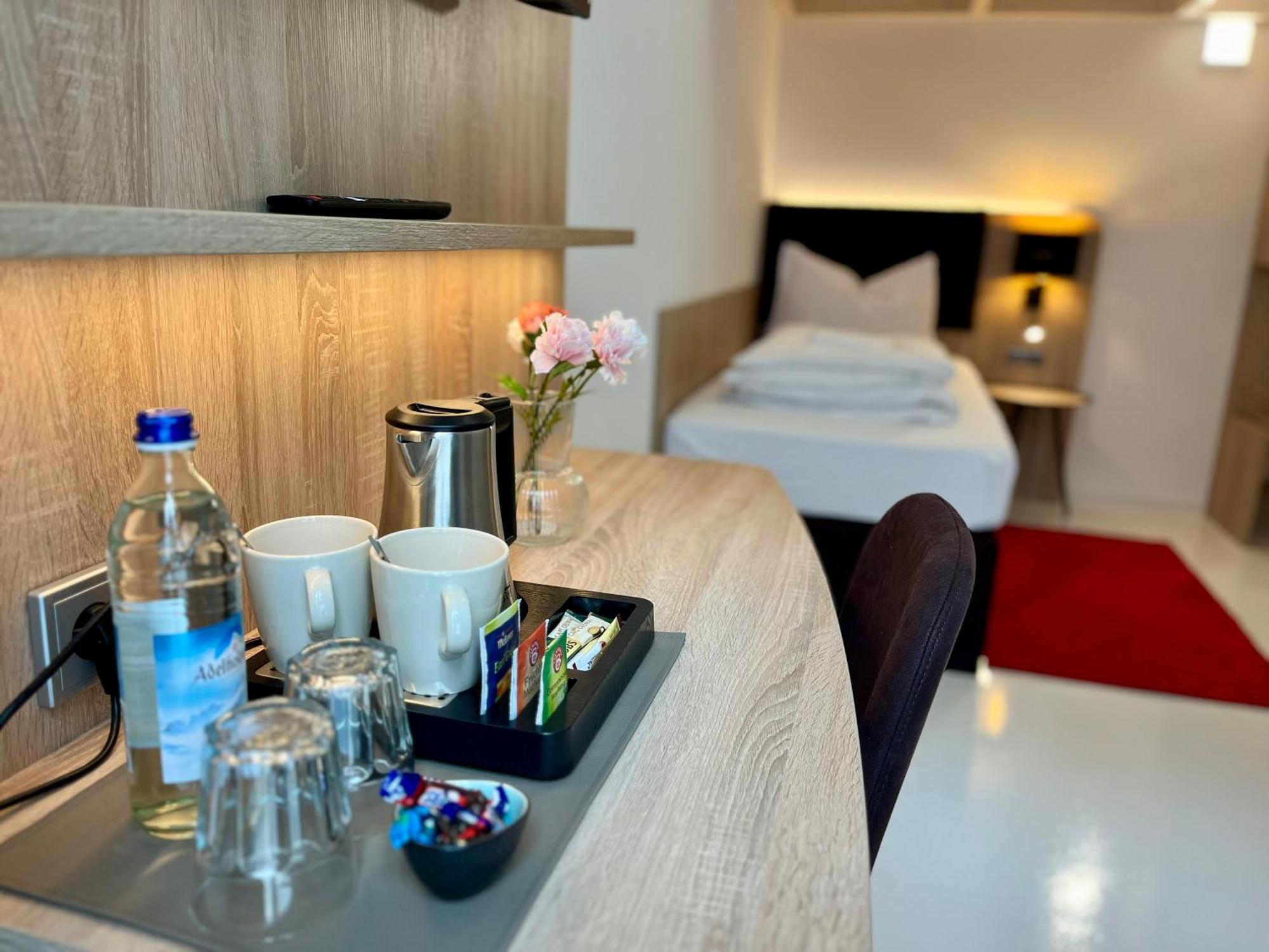 Adlzreiter City Pension Мюнхен Экстерьер фото