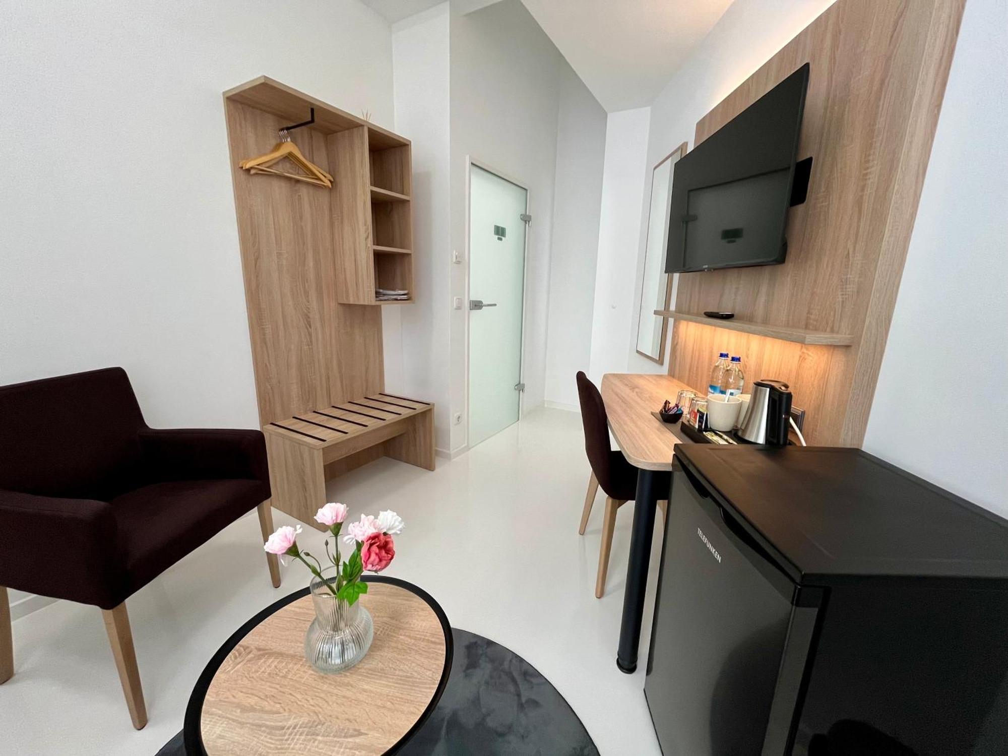 Adlzreiter City Pension Мюнхен Экстерьер фото