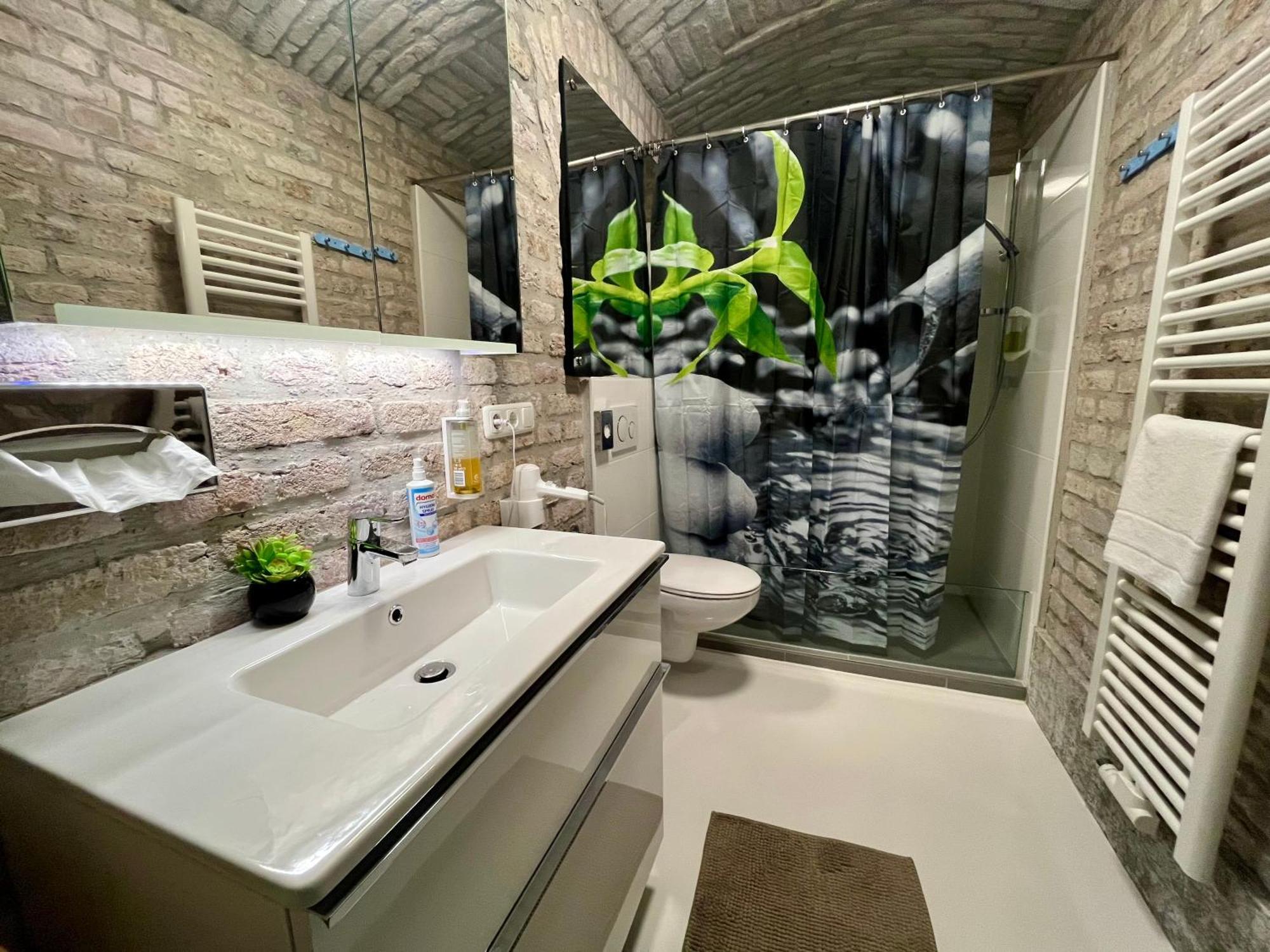 Adlzreiter City Pension Мюнхен Экстерьер фото